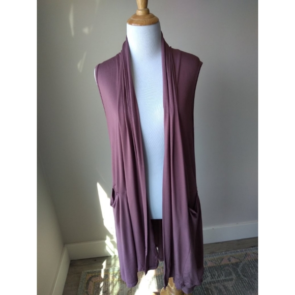 Agnes & Dora Jackets & Blazers - 3/$20 Agnes & Dora Cascade vest mauve